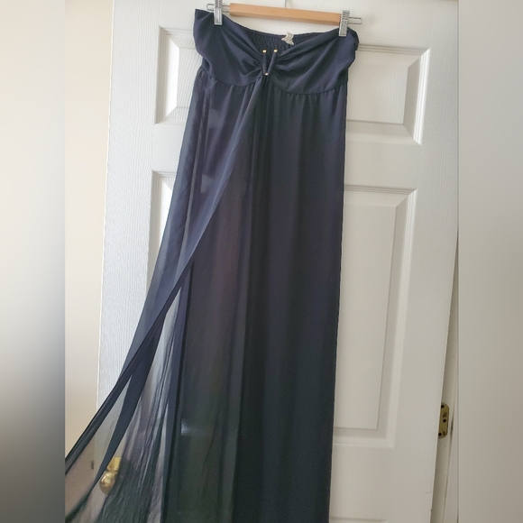 Victorias Secret Swim Cover Up. 47" Long. Sheer. Black Strapless. Size M - Picture 3 of 4